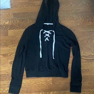 Garage cropped hoodie
